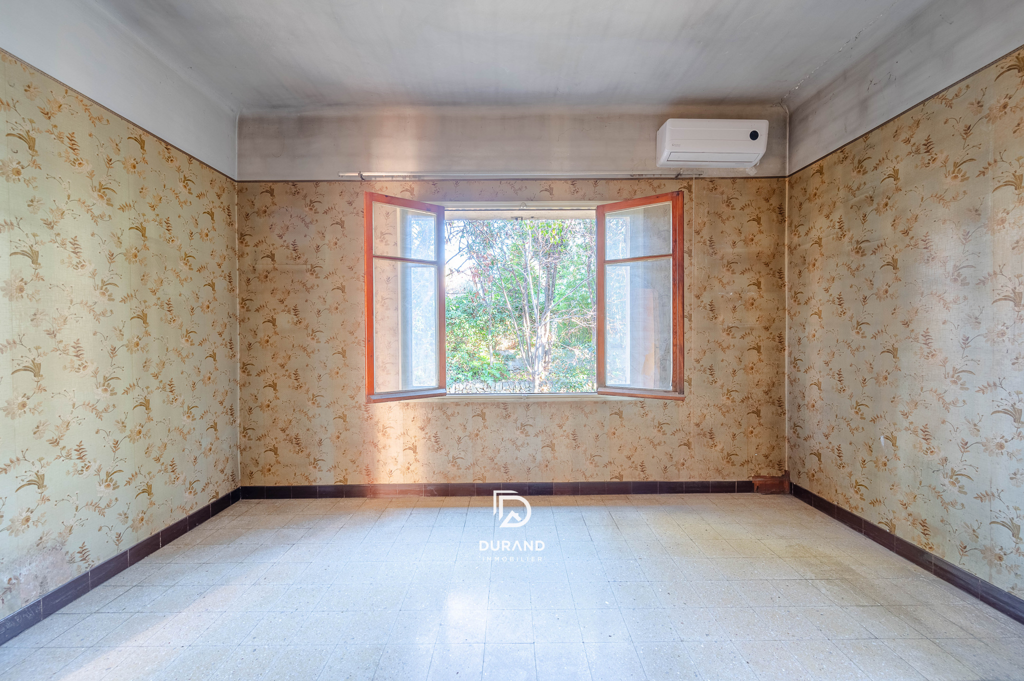 MAISON - GRAND JARDIN - SAINT BARNABE - 13012 MARSEILLE