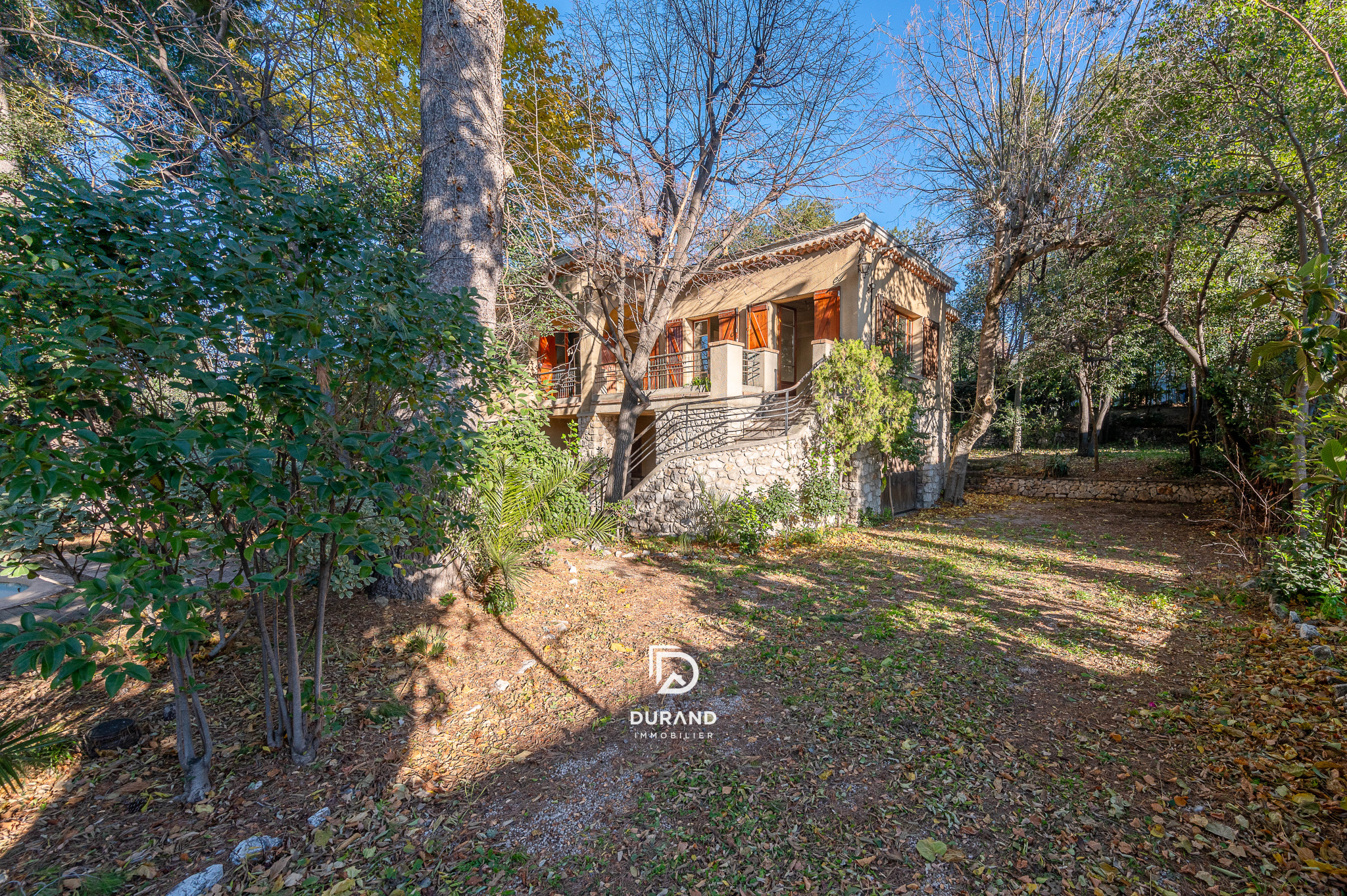 MAISON - GRAND JARDIN - SAINT BARNABE - 13012 MARSEILLE