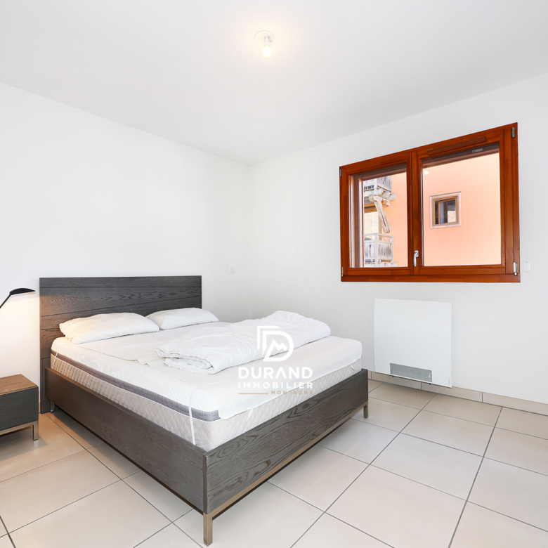 vaste T4/5 récent SKIS AUX PIEDS