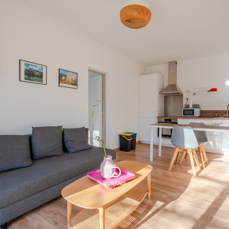 BATISSE - DEPENDANCES - GARAGE - PISCINE - 13400 AUBAGNE