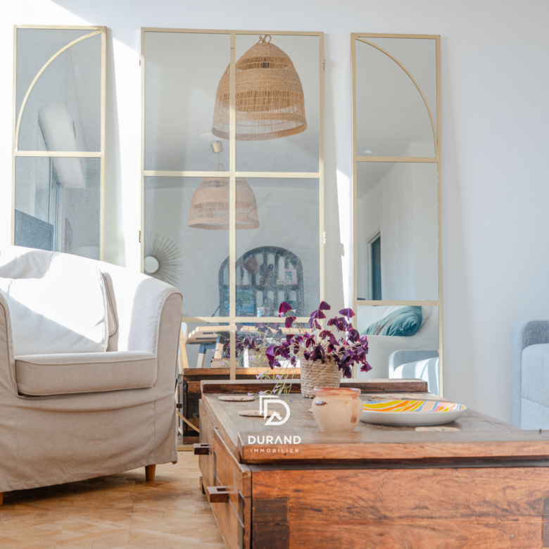 APPARTEMENT - T3 - TOIT TERRASSE - VUE MER ET NOTRE DAME - 76M2 - BOMPARD - 13007 MARSEILLE