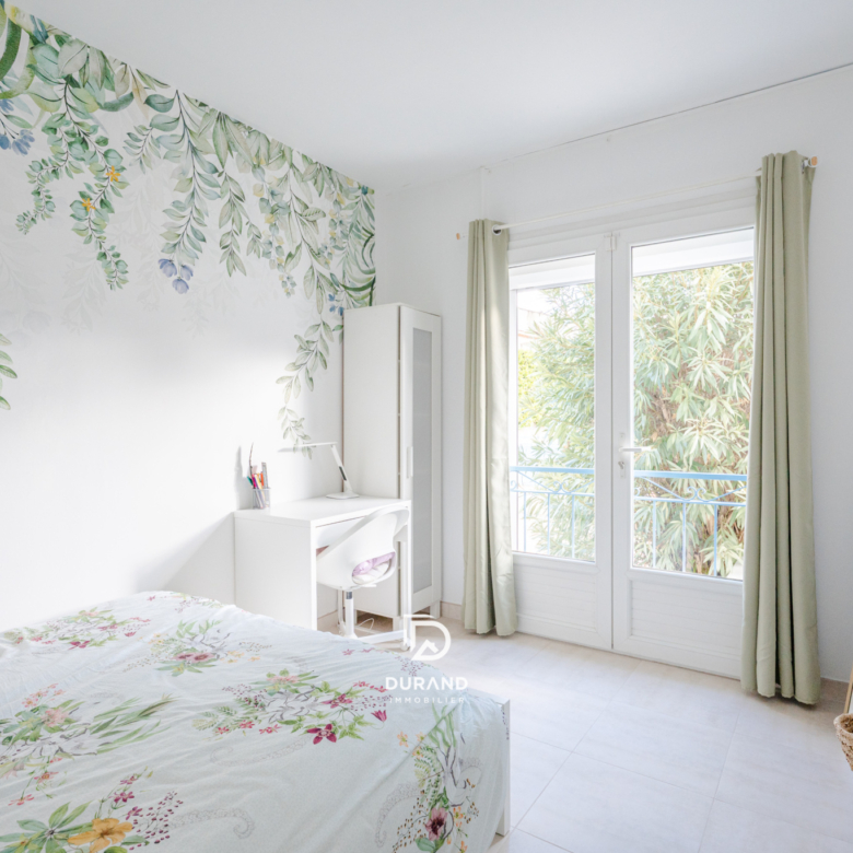 MAISON - GARAGE - PISCINE - 13124 PEYPIN