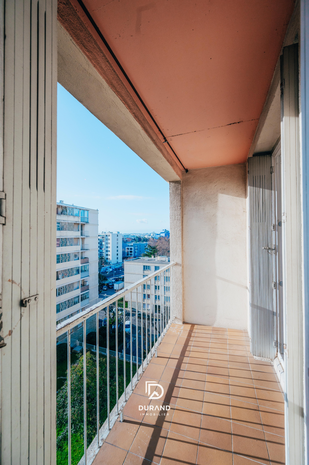 APPARTEMENT - TERRASSES - VUE DEGAGEE - SAINT JUST - 13013 MARSEILLE