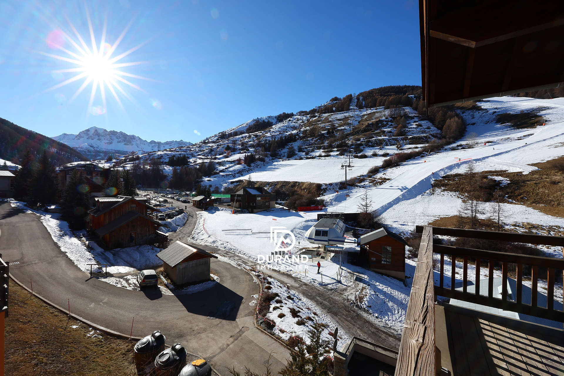 vaste T4/5 récent SKIS AUX PIEDS