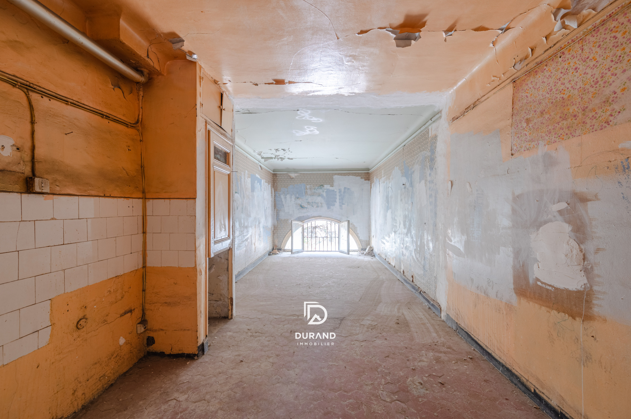 APPARTEMENT - VAUBAN - 13006 MARSEILLE