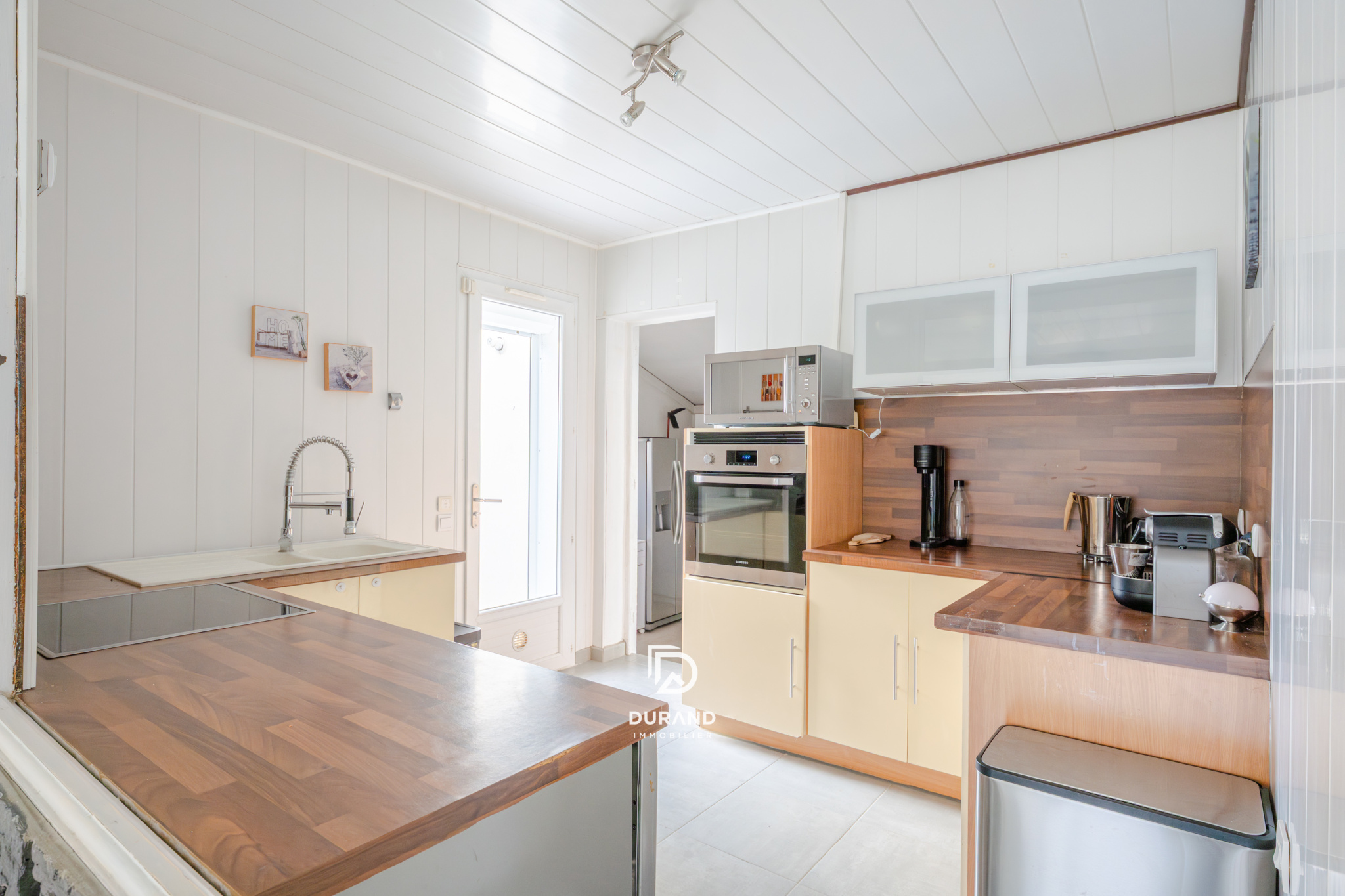 MAISON - GARAGE - PISCINE - 13124 PEYPIN