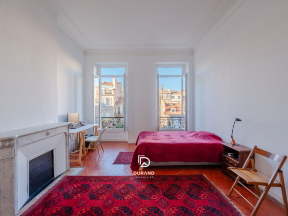 APPARTEMENT - TYPE 5 - VAUBAN - 13006 MARSEILLE