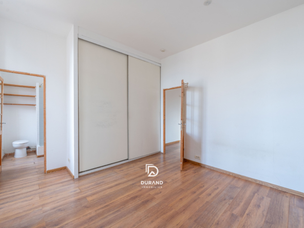 APPARTEMENT - 2 PIECES - 13007 MARSEILLE