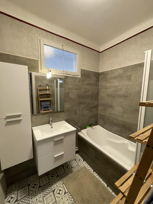 À LOUER   Appartement T3/4 meublé   St Giniez (Marseille 8)