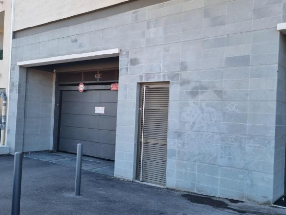 ROUET 8éme- Stationnement dans copropriété fermée