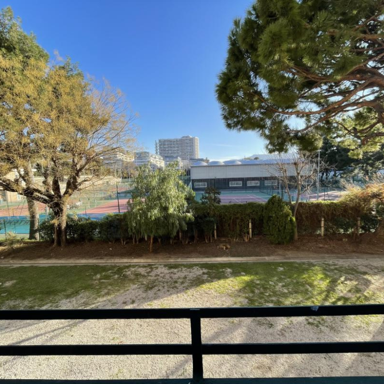 À LOUER   Appartement T3/4 meublé   St Giniez (Marseille 8)