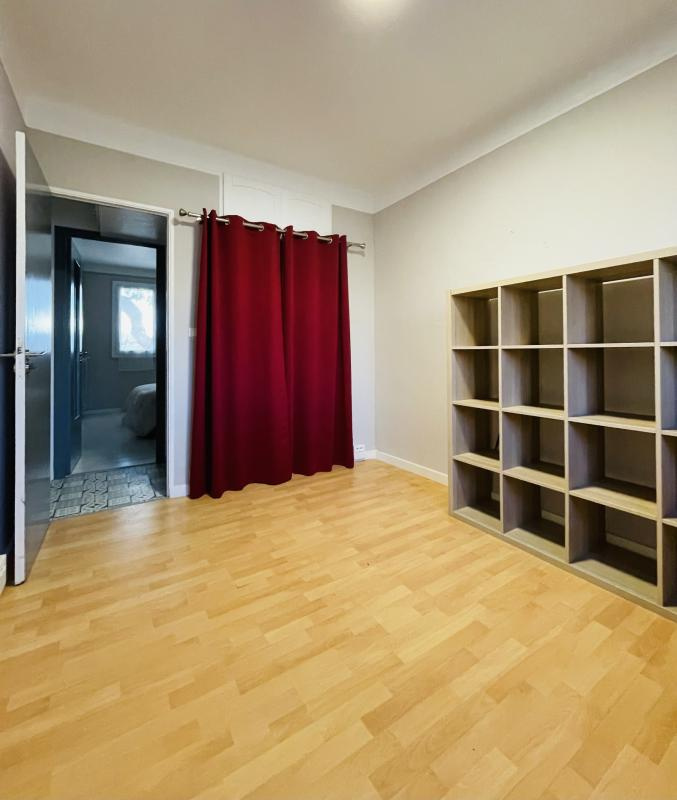À LOUER   Appartement T3/4 meublé   St Giniez (Marseille 8)