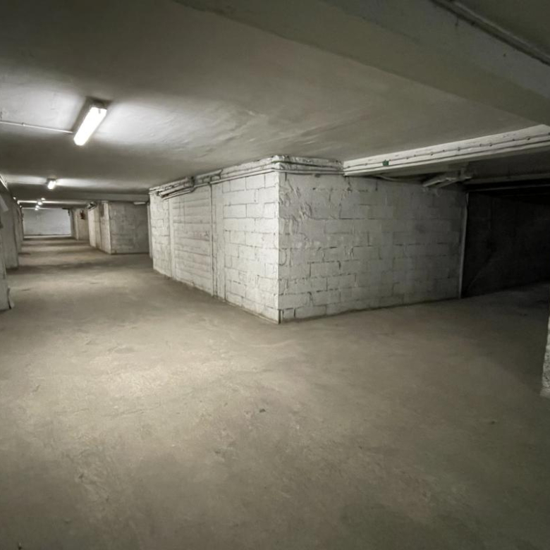 Box fermé rue Augusta