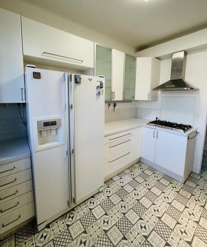 À LOUER   Appartement T3/4 meublé   St Giniez (Marseille 8)