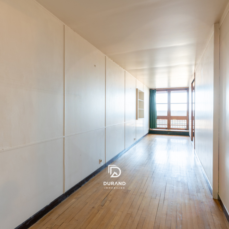 APPARTEMENT - TYPE E - LE CORBUSIER - 13008 MARSEILLE