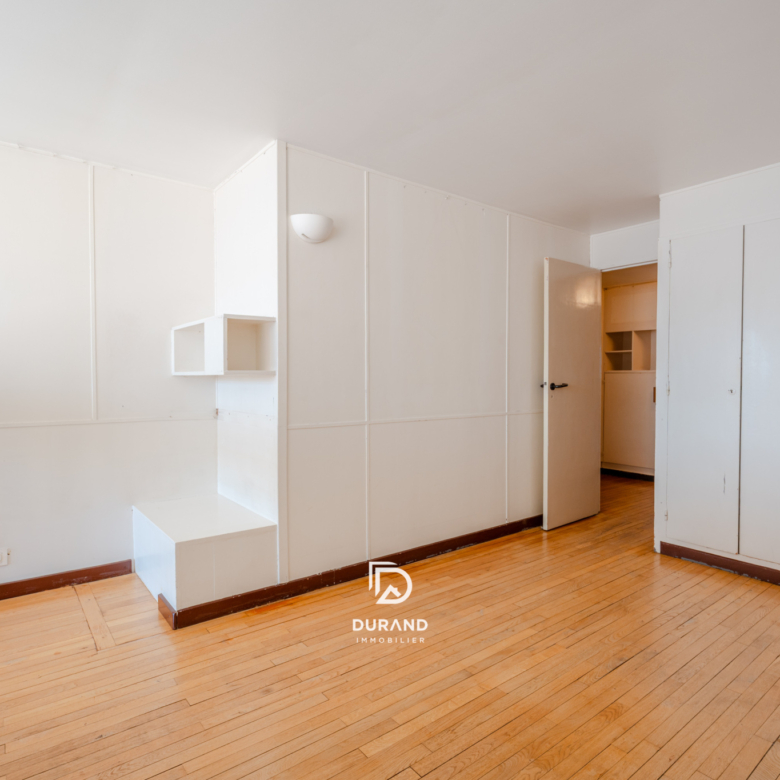 APPARTEMENT - TYPE E - LE CORBUSIER - 13008 MARSEILLE