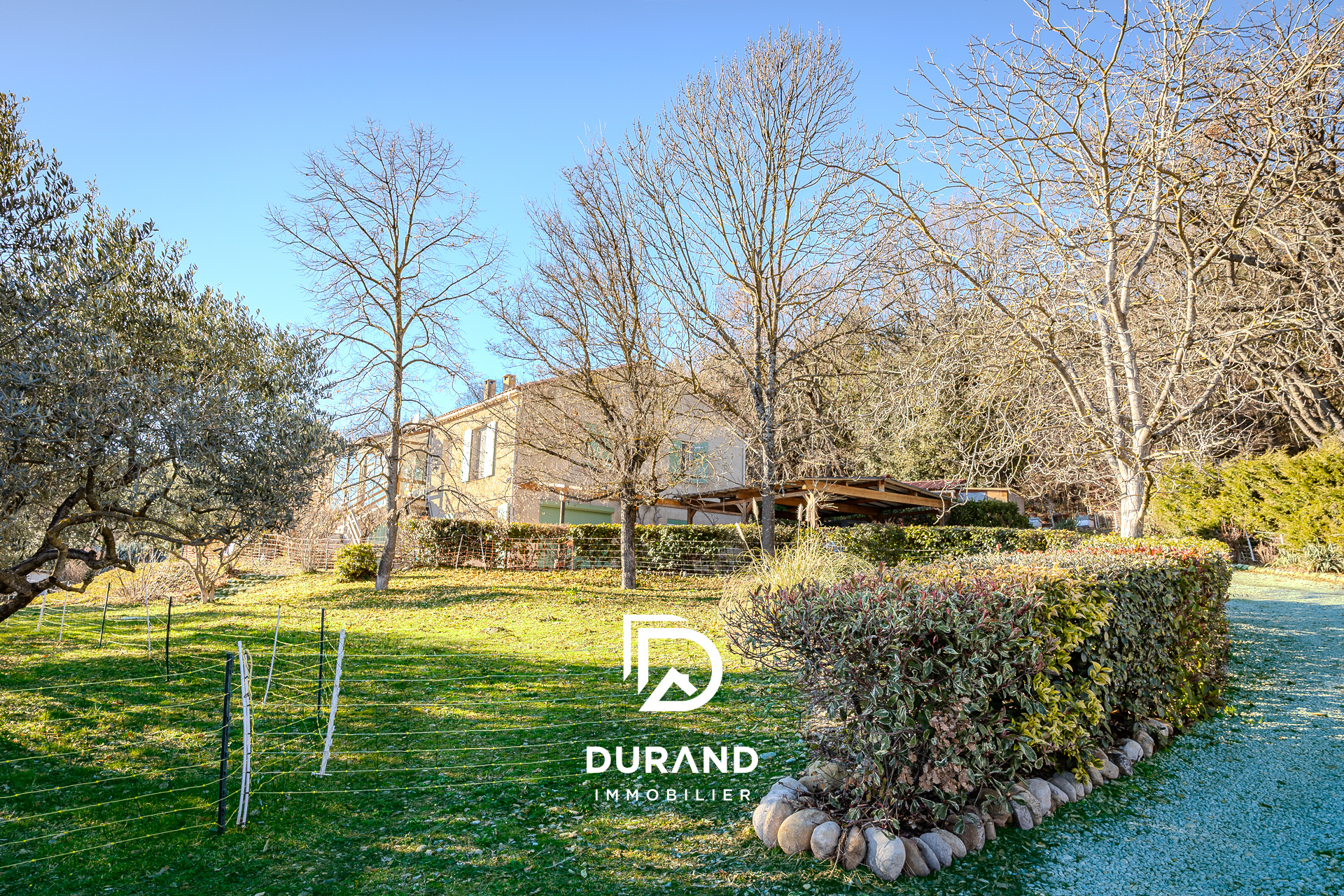 MAISON - PISCINE - ST JULIEN D'ASSE