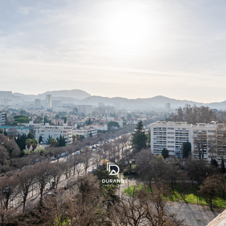 APPARTEMENT - TYPE E - LE CORBUSIER - 13008 MARSEILLE