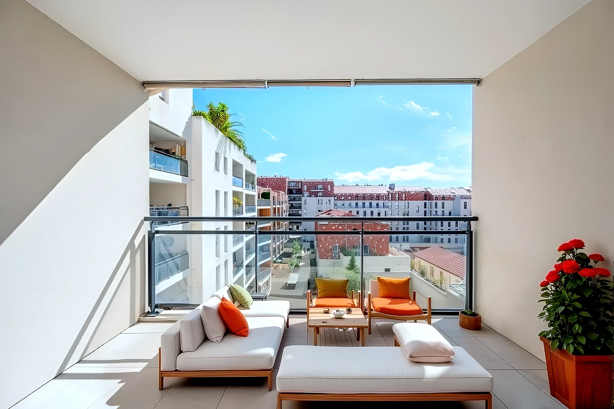 T3 RECENT -TERRASSE - EUROMEDITERRANÉE- JOLIETTE