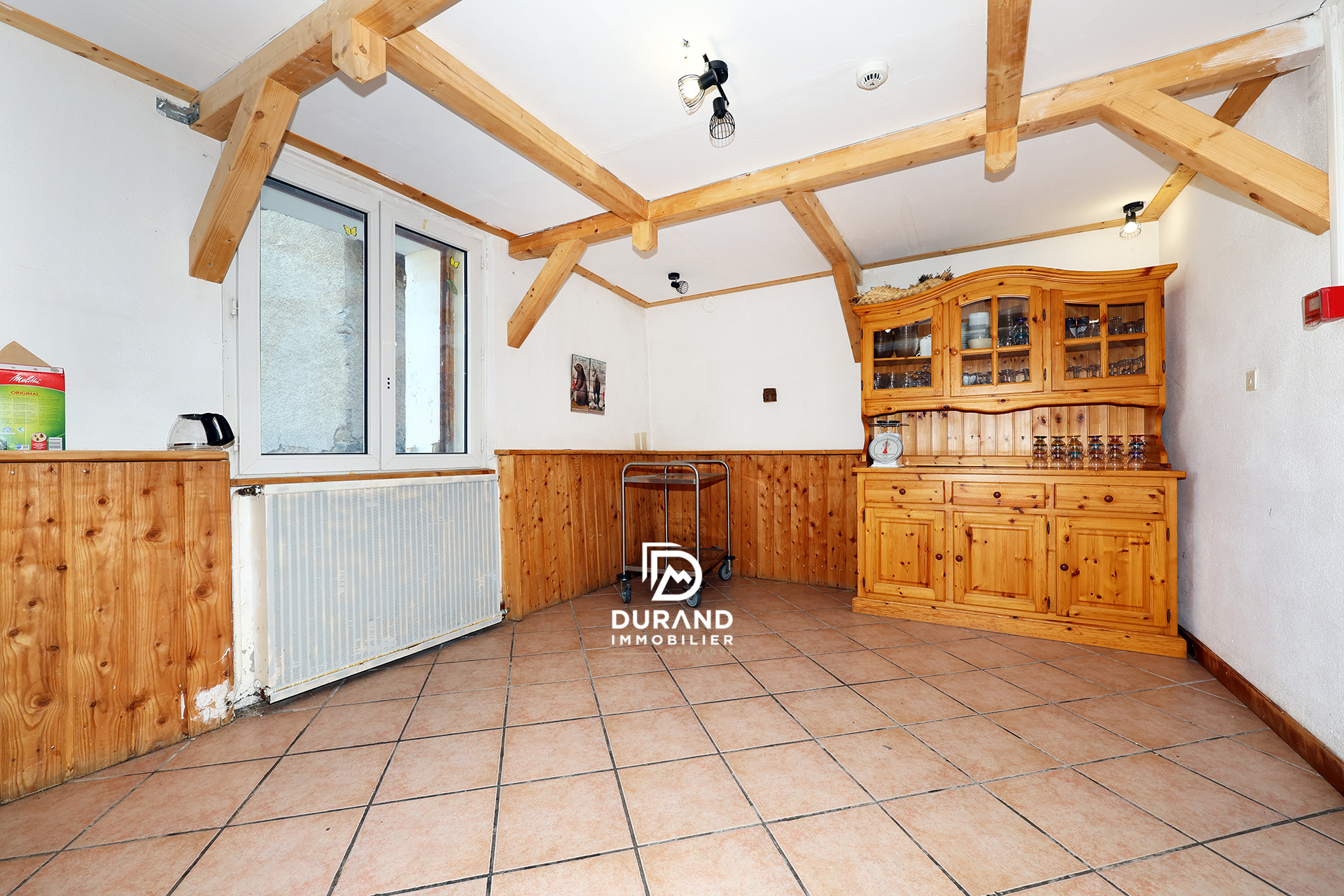 Maison de village d'environ 280 m2