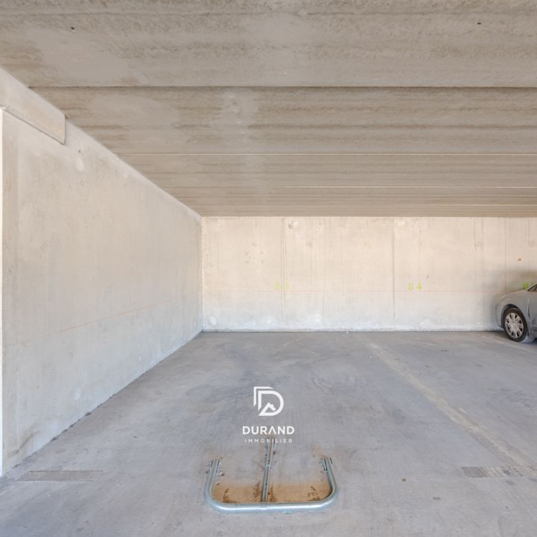 APPARTEMENT - 2 PIECES - TERRASSE - 13003 MARSEILLE