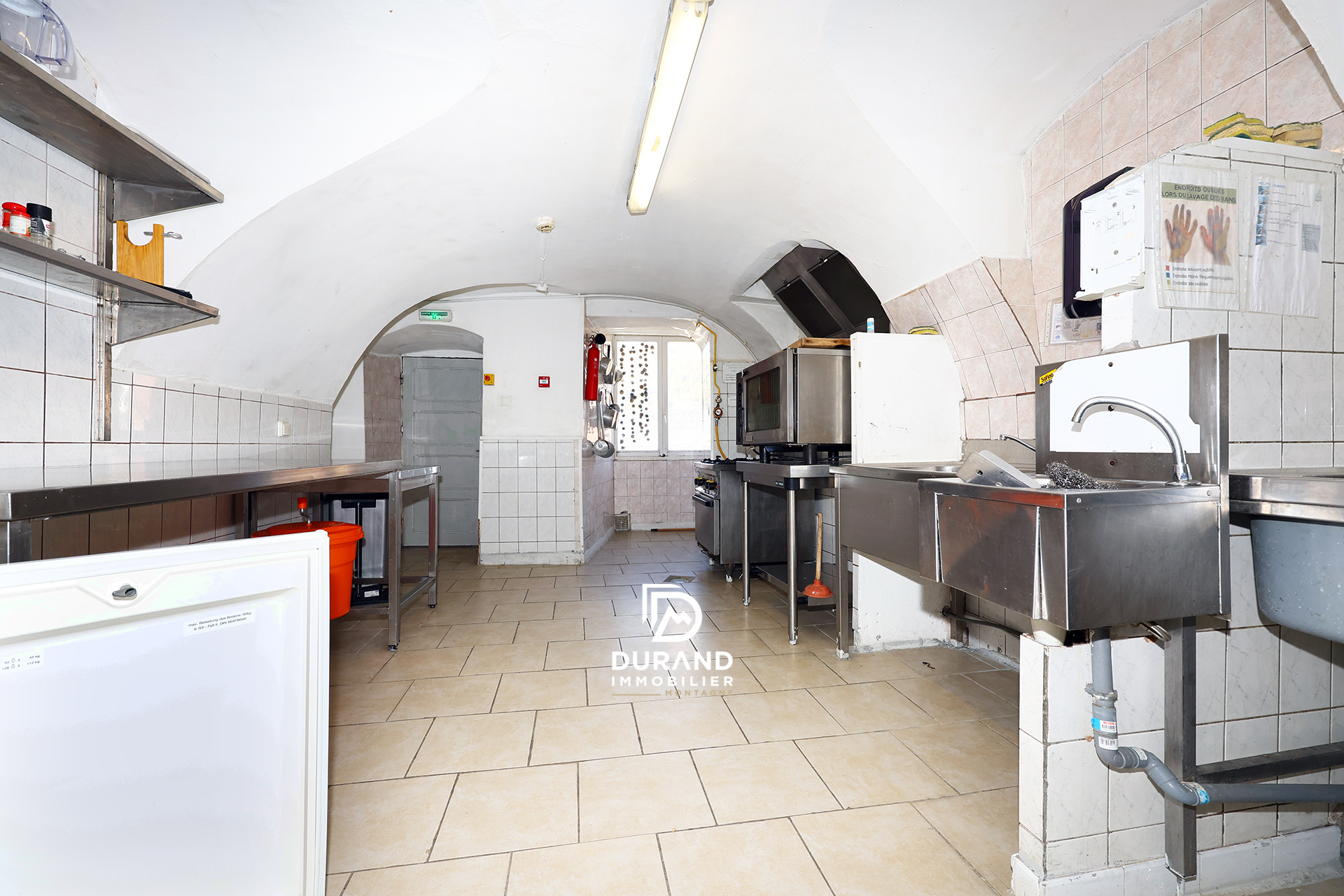 Maison de village d'environ 280 m2