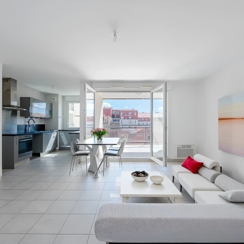 T3 RECENT -TERRASSE - EUROMEDITERRANÉE- JOLIETTE