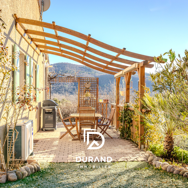 MAISON - PISCINE - ST JULIEN D'ASSE