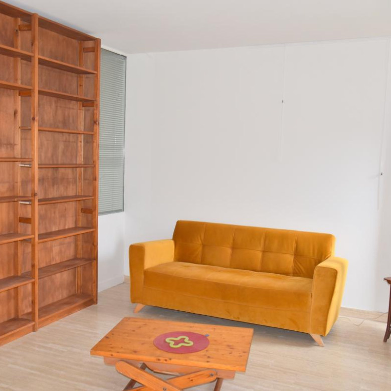 T4 avec terrasse dans résidence fermée