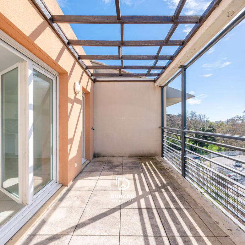 APPARTEMENT - PARKING - TERRASSE - SAINTE MARTHE - 13014 MARSEILLE