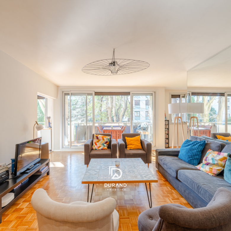 APPARTEMENT - ALLEE DES PINS - 13009 MARSEILLE