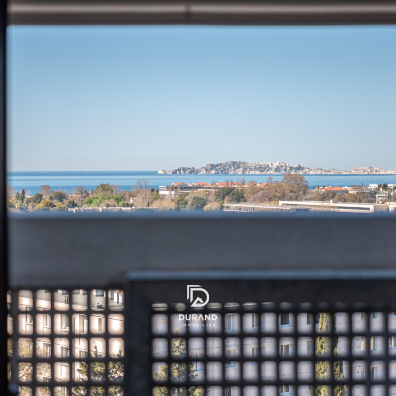 APPARTEMENT - DUPLEX - TYPE E - LE CORBUSIER - 13008 MARSEILLE