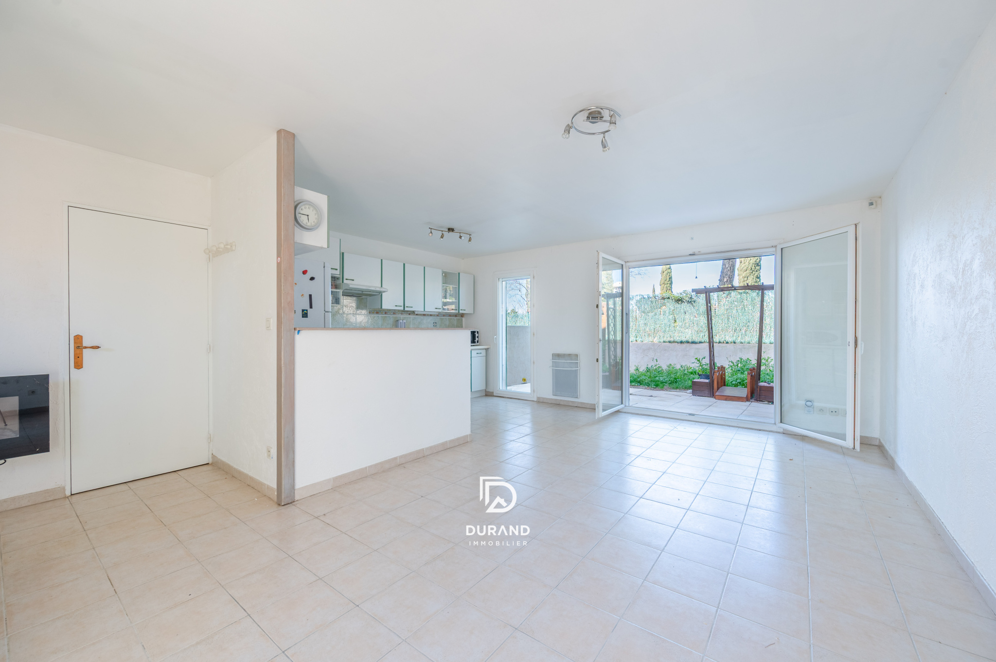 MAISON FAMILIALLE AU CALME LA VISTE