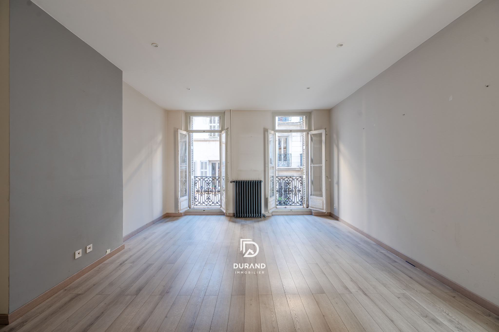 APPARTEMENT - BOURGEOIS - PALAIS DE JUSTICE - 13006 MARSEILLE