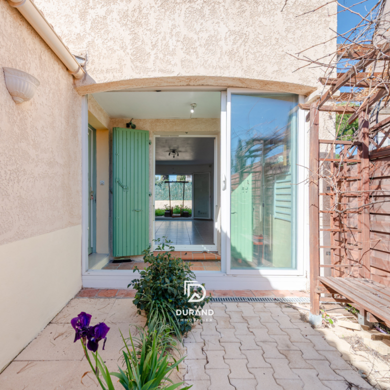 MAISON FAMILIALLE AU CALME LA VISTE