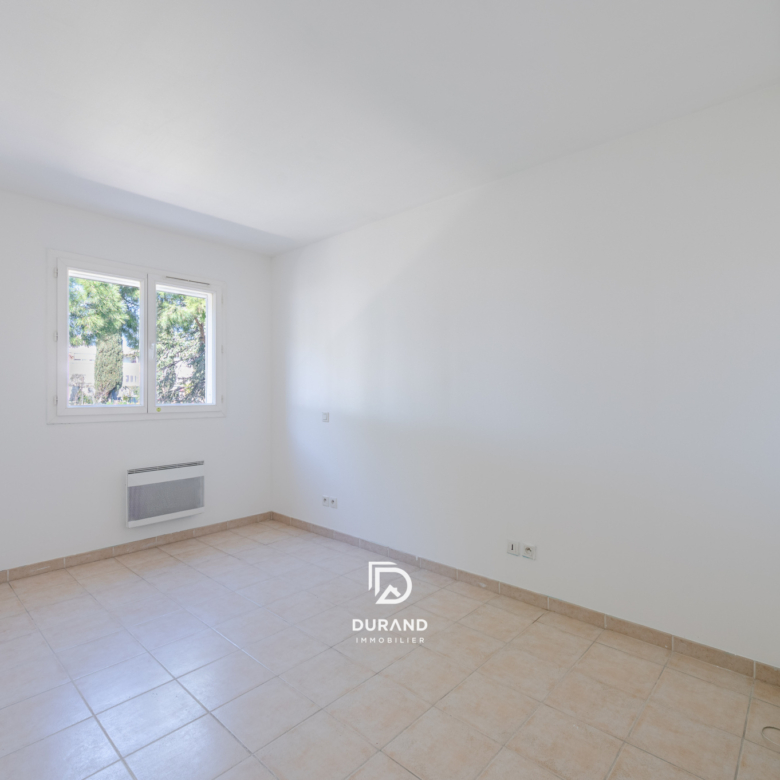 MAISON FAMILIALLE AU CALME LA VISTE