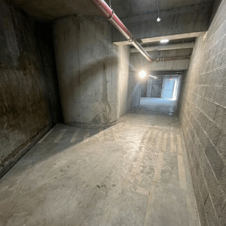 Box fermé à louer - quartier Sainte Anne 13008