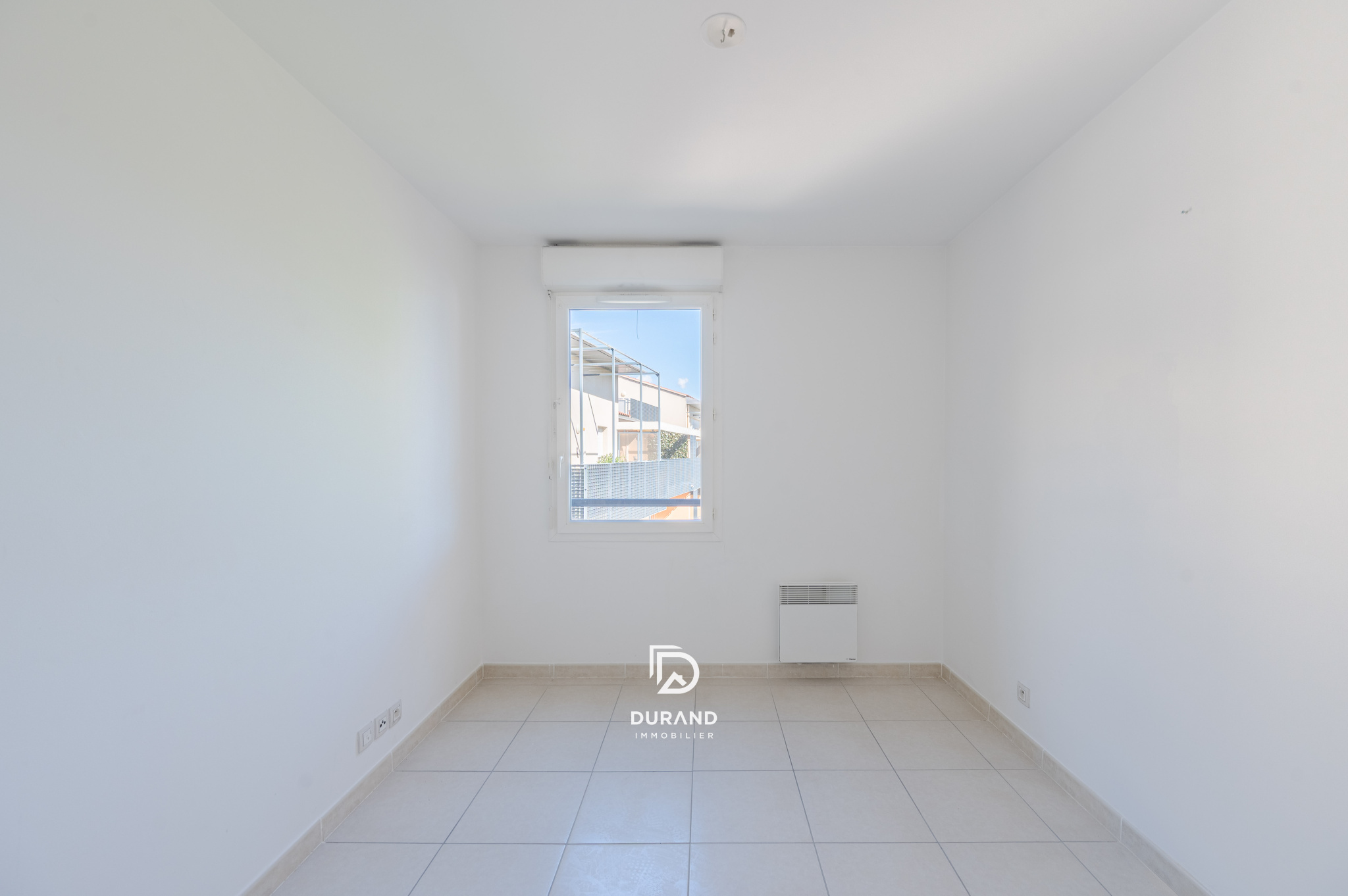 APPARTEMENT - PARKING - TERRASSE - SAINTE MARTHE - 13014 MARSEILLE