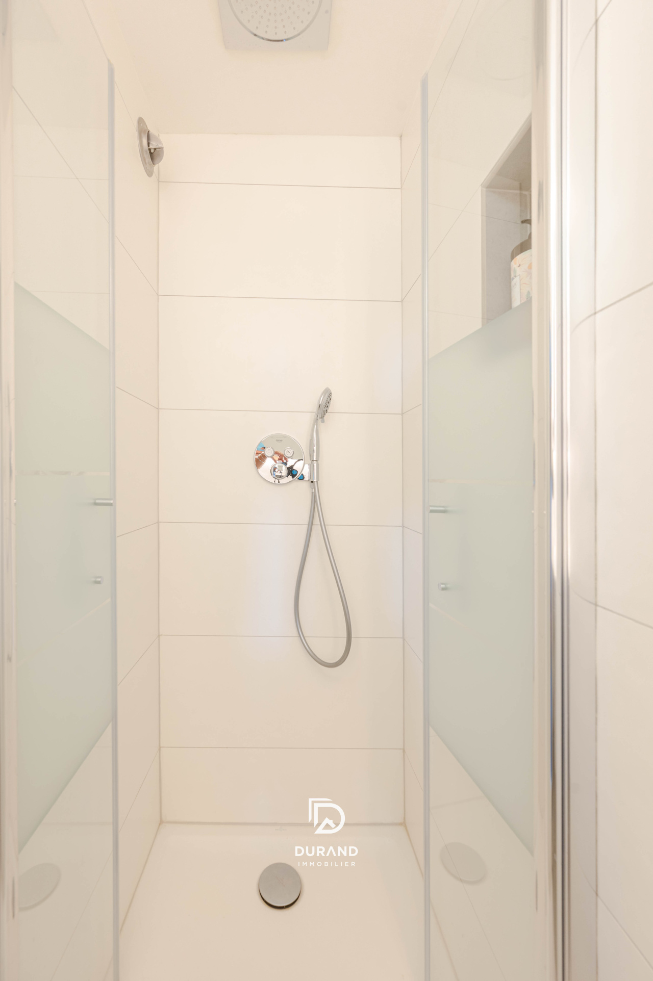 APPARTEMENT - LE CORBUSIER - VUE MER - 13008 MARSEILLE