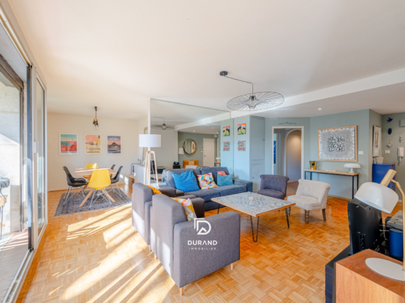 APPARTEMENT - ALLEE DES PINS - 13009 MARSEILLE
