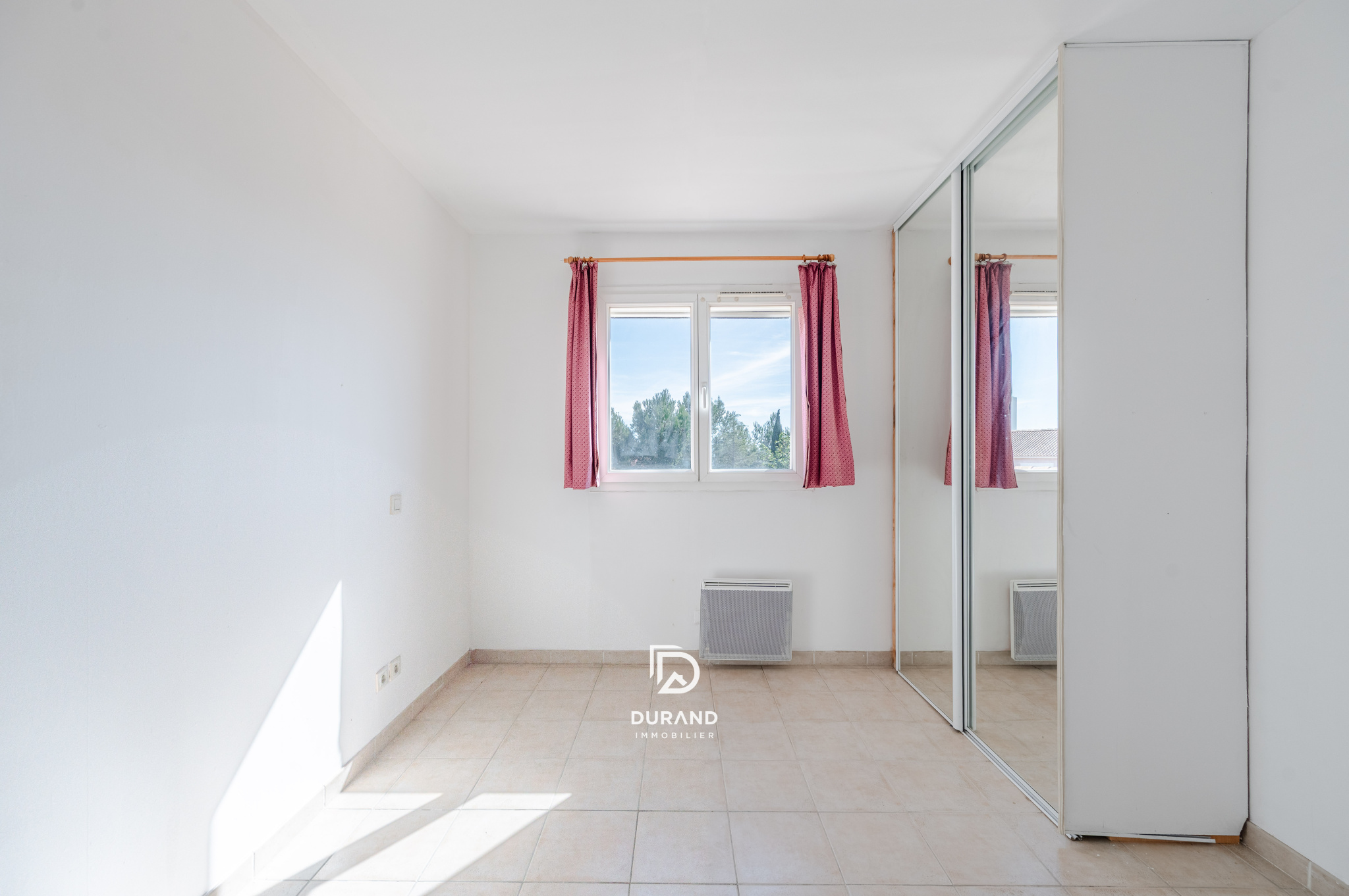 MAISON FAMILIALLE AU CALME LA VISTE