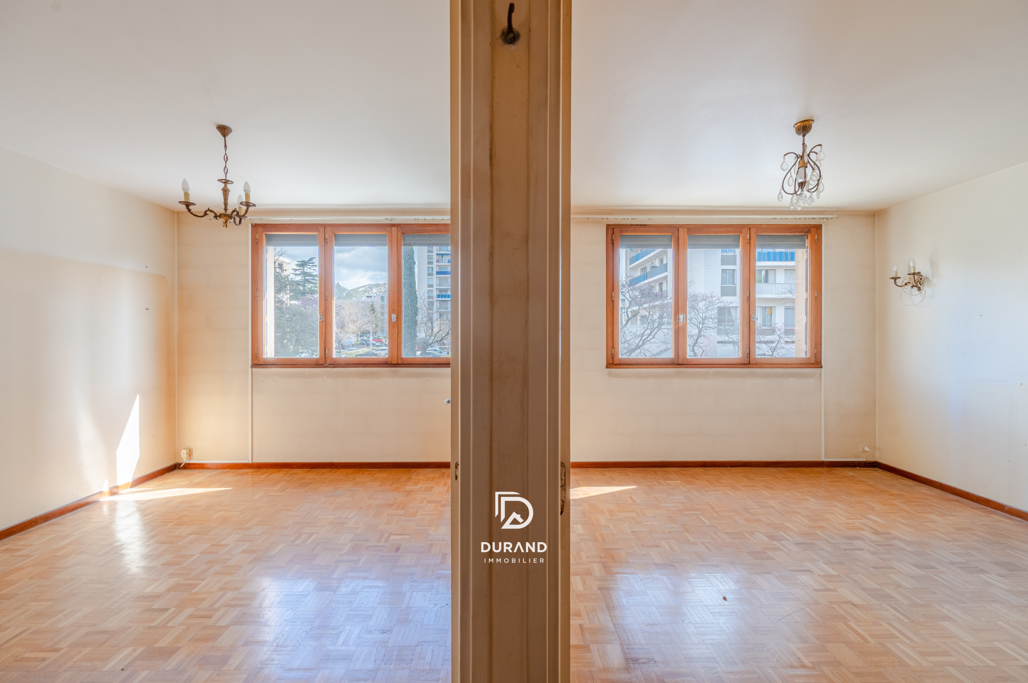 APPARTEMENT - ALLEE DES PINS - 13009 MARSEILLE