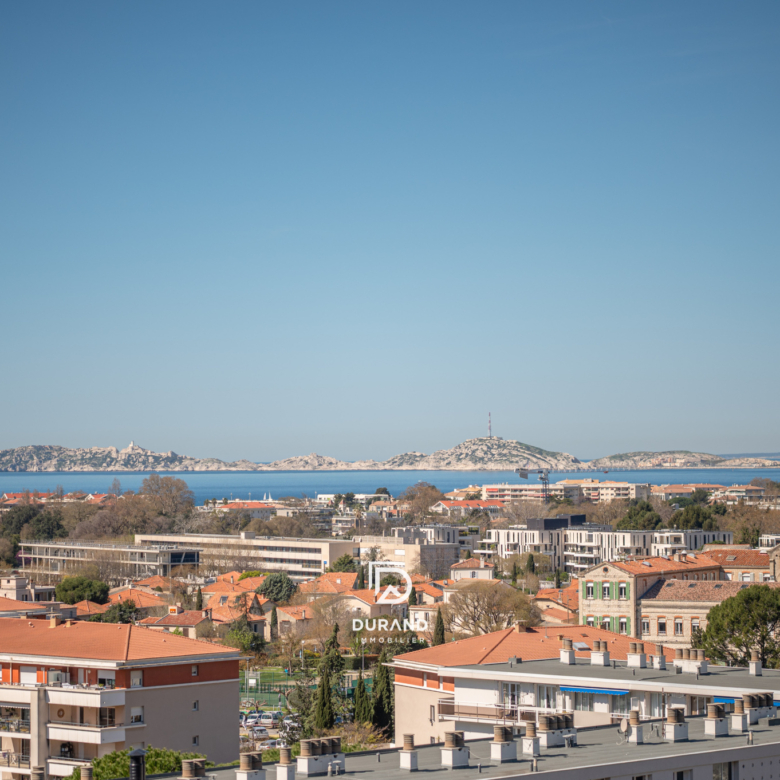 APPARTEMENT - DUPLEX - TYPE E - LE CORBUSIER - 13008 MARSEILLE