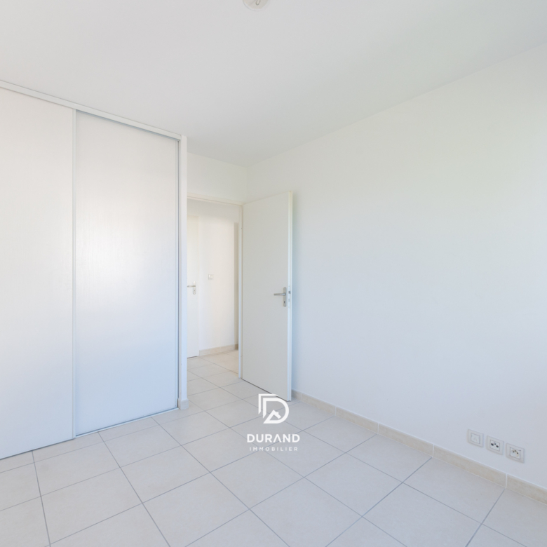 APPARTEMENT - PARKING - TERRASSE - SAINTE MARTHE - 13014 MARSEILLE