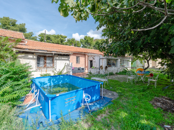 MAISON INDIVIDUELLE - JARDIN - BOX-GARAGE