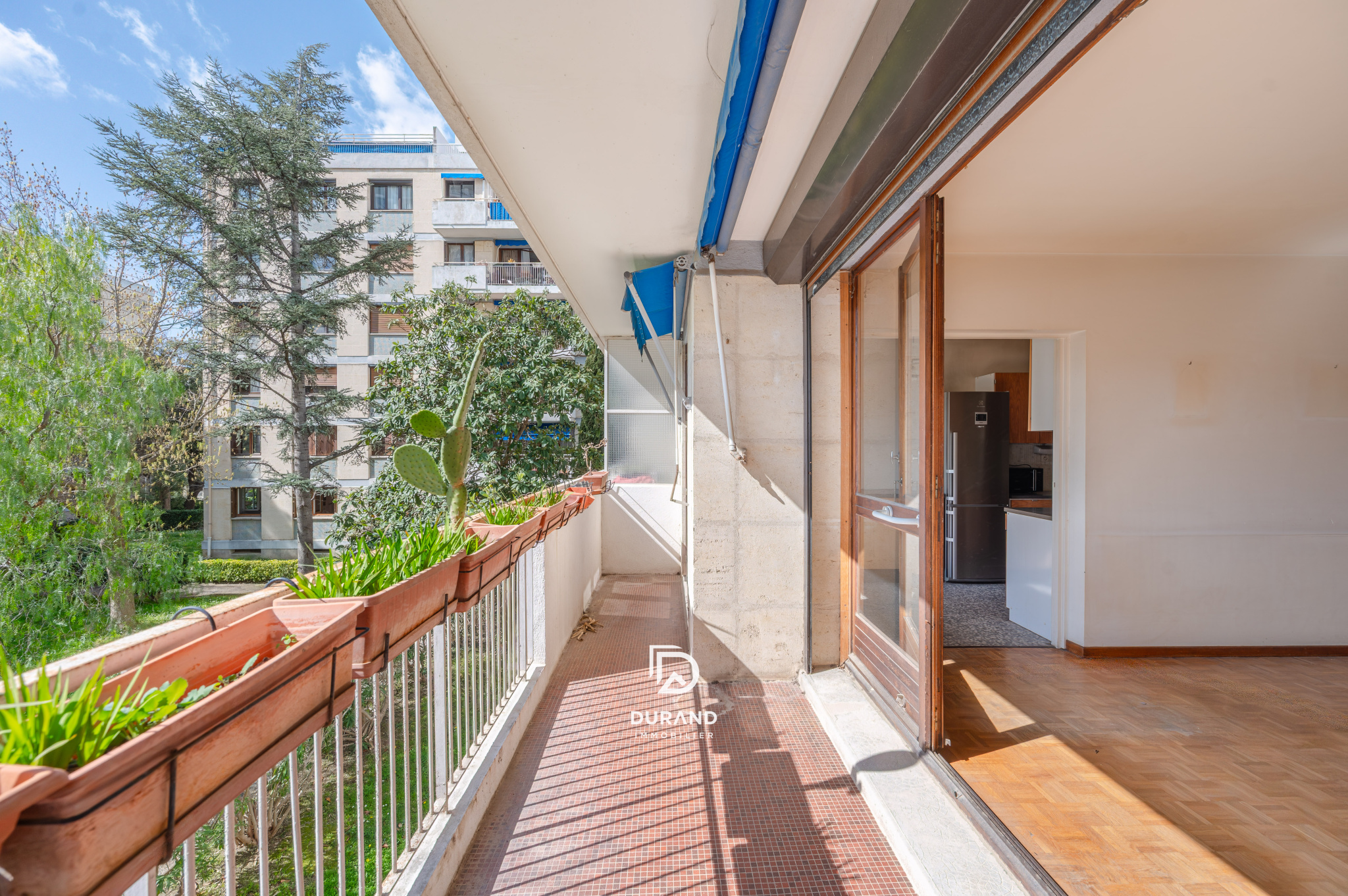 APPARTEMENT - ALLEE DES PINS - 13009 MARSEILLE
