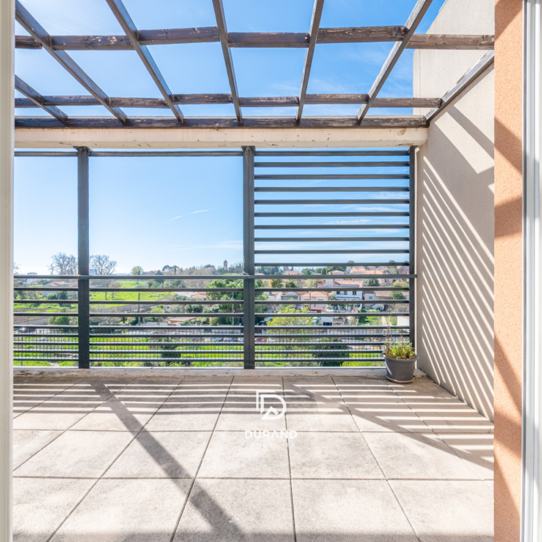 APPARTEMENT - PARKING - TERRASSE - SAINTE MARTHE - 13014 MARSEILLE