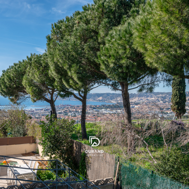 MAISON FAMILIALLE AU CALME LA VISTE