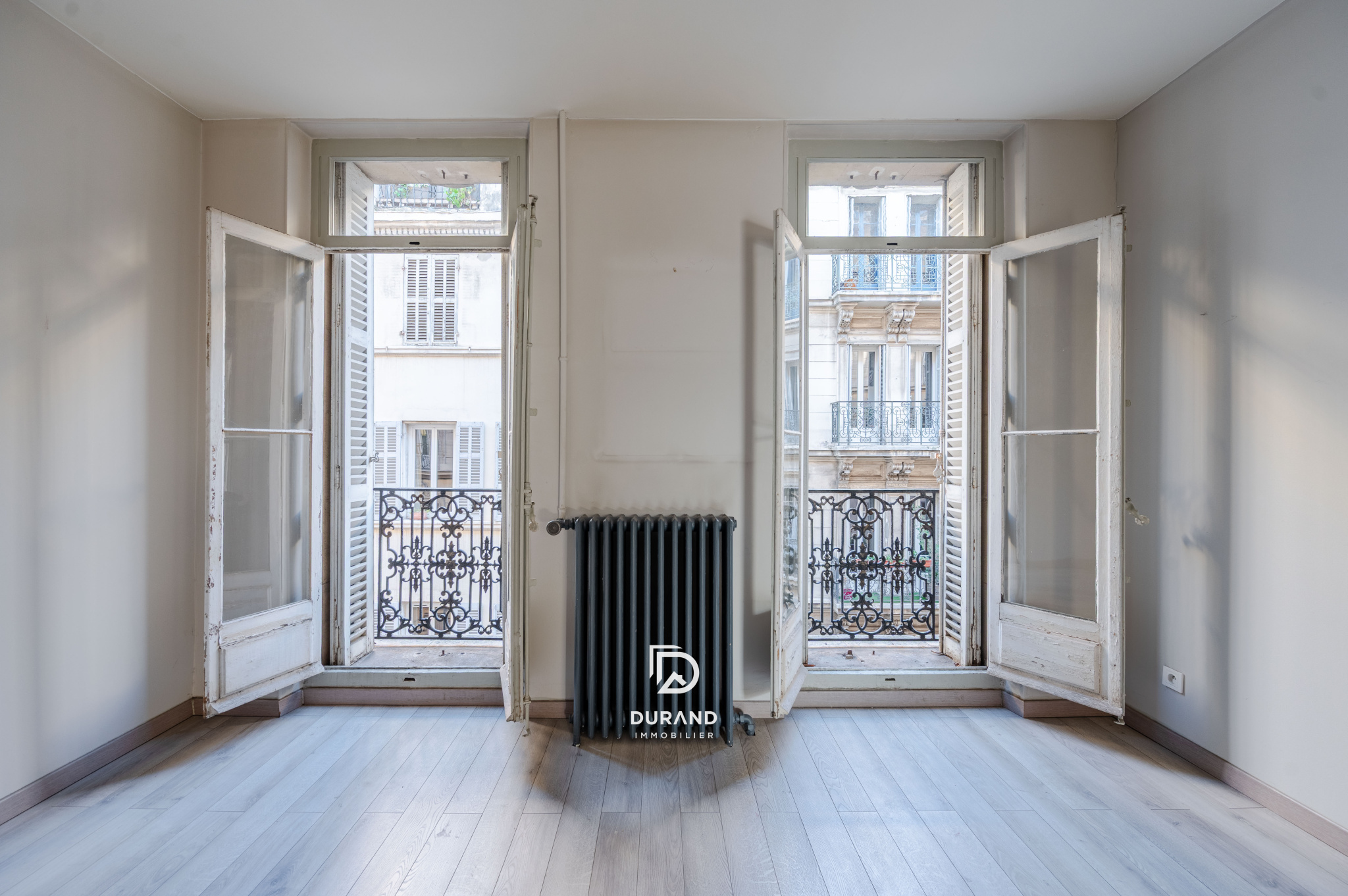 APPARTEMENT - BOURGEOIS - PALAIS DE JUSTICE - 13006 MARSEILLE