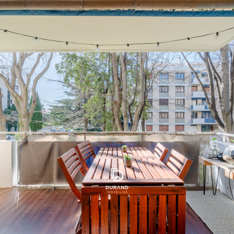 APPARTEMENT - ALLEE DES PINS - 13009 MARSEILLE